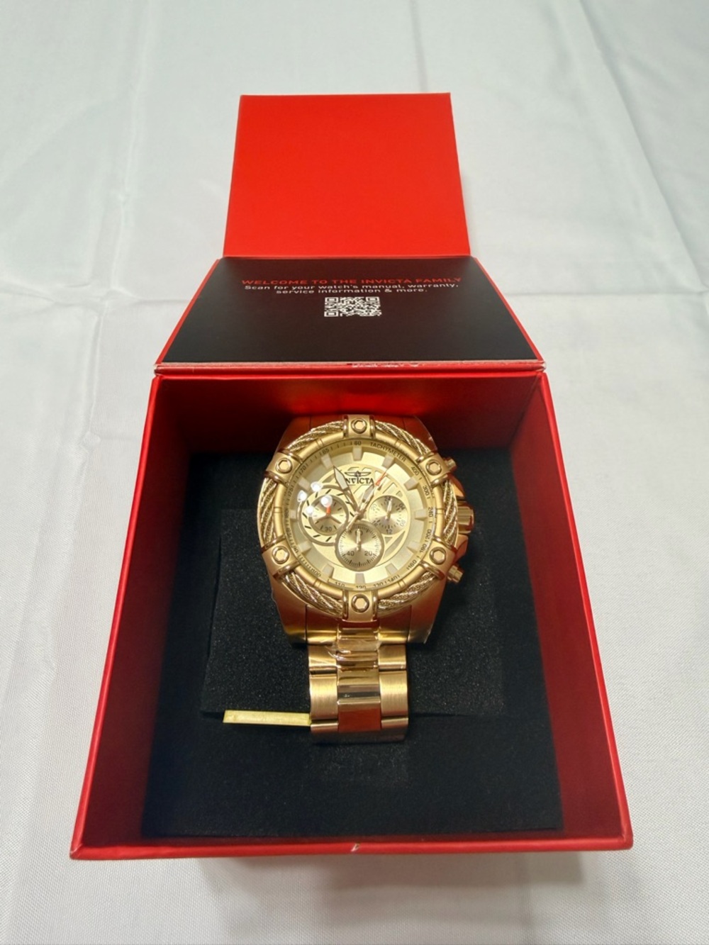 Invicta Gold Men's Chronograph Bracelet Watch
